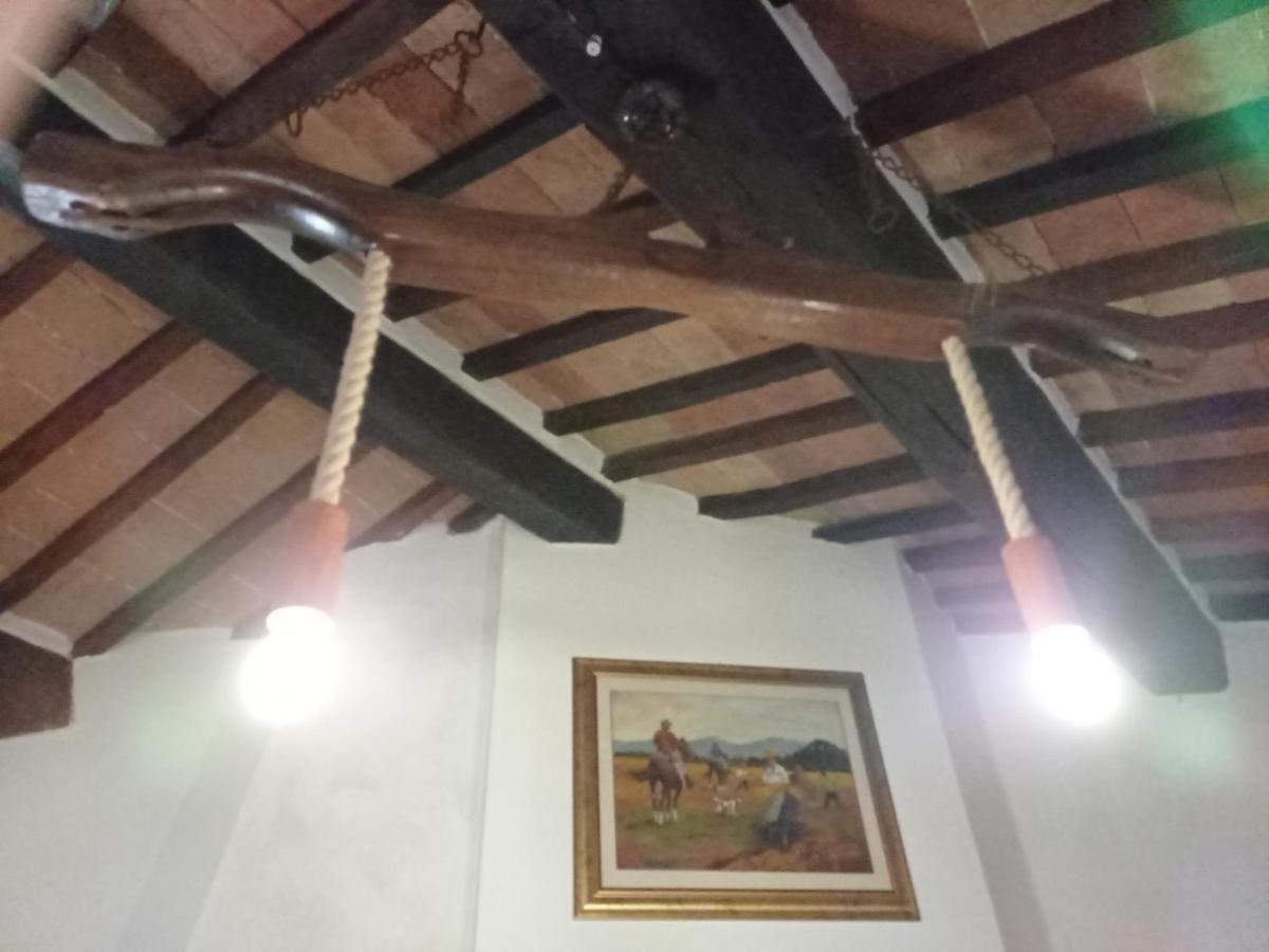 Il Borgo Del Lupo Villa Sarteano Exteriör bild